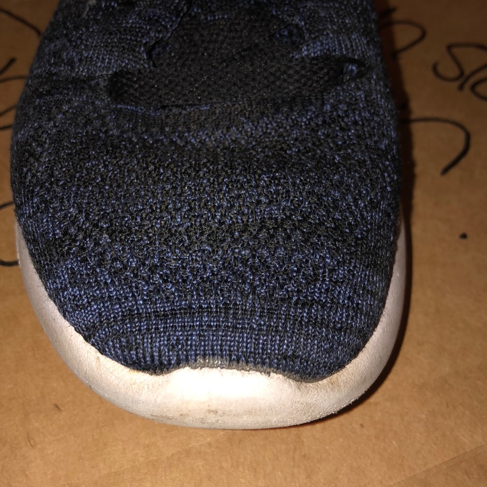 Nike sneakers - Picture 2 of 6